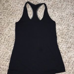Black work out tank top